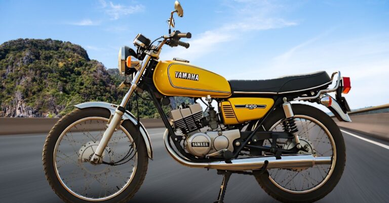 Yamaha RX 100